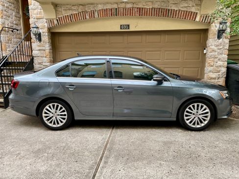 Used 2016 Volkswagen Jetta SEL Premium image 8
