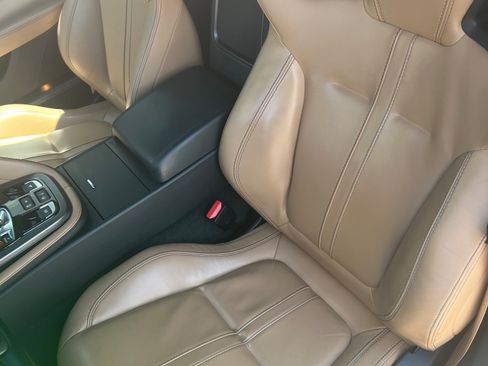 Used 2016 Jaguar F-TYPE S image 10