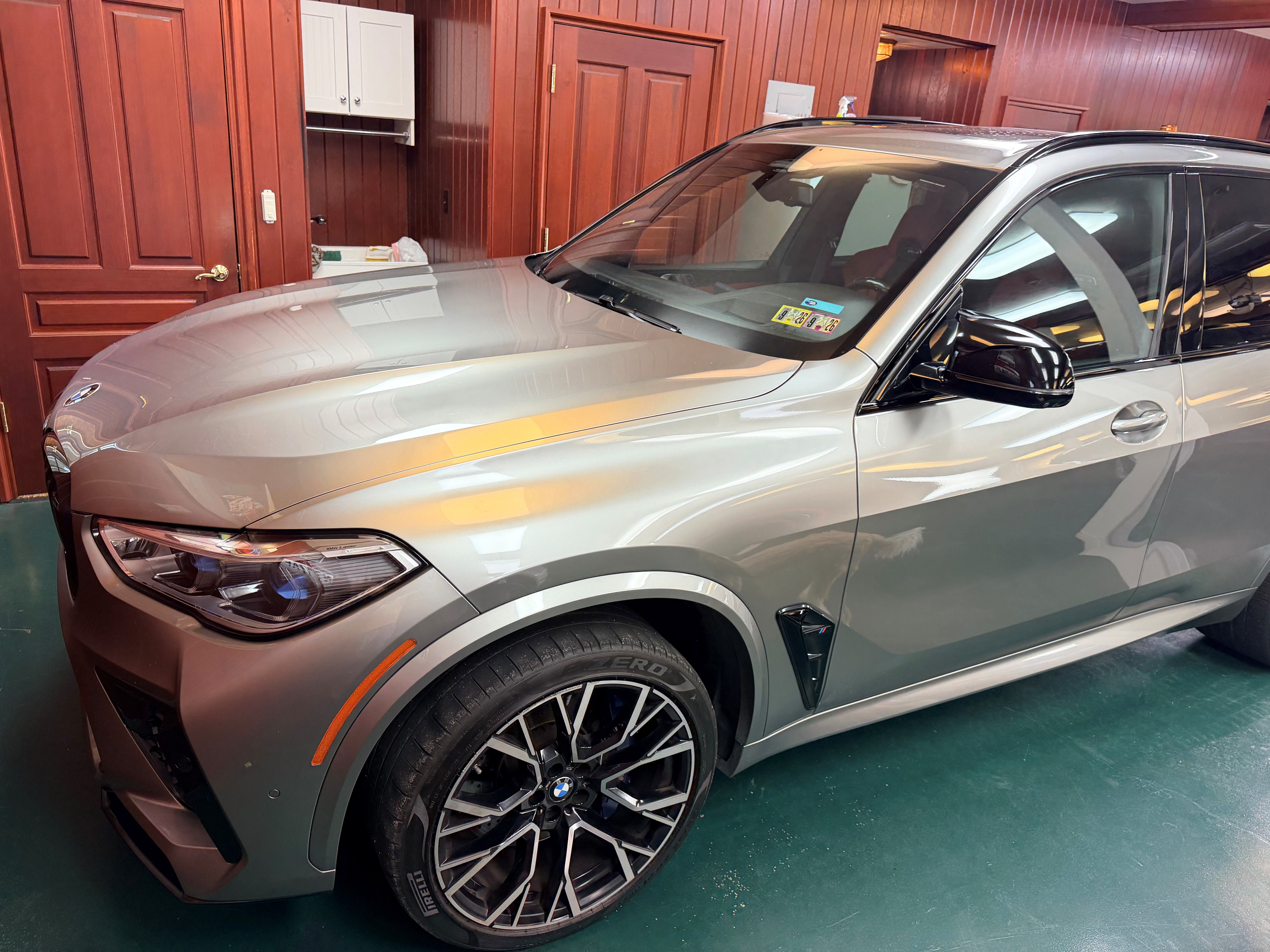 Used 2021 BMW X5 M w/ Competition Package AWD/4WD image 1
