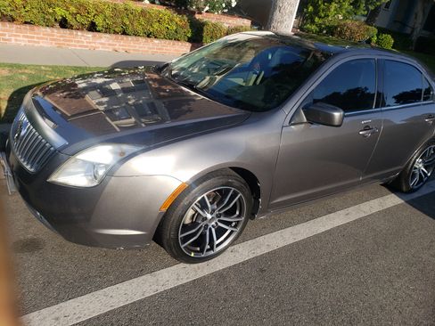 Used 2010 Mercury Milan Premier image 5