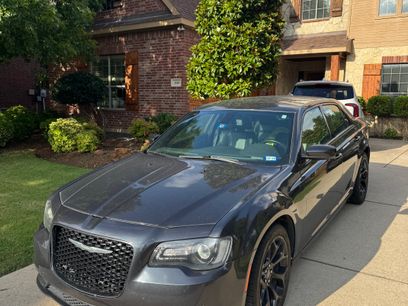 Used 2019 Chrysler 300 S