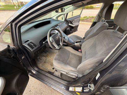 Used 2013 Toyota Prius Three image 15