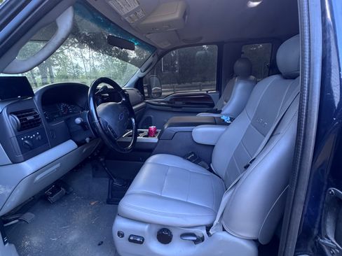 Used 2005 Ford F350 4x4 SuperCab DRW Super Duty image 5