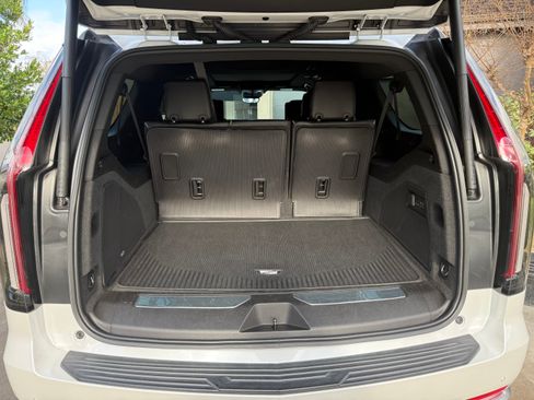 Used 2021 Cadillac Escalade ESV Premium Luxury w/ Driver Assist Tech Package image 11