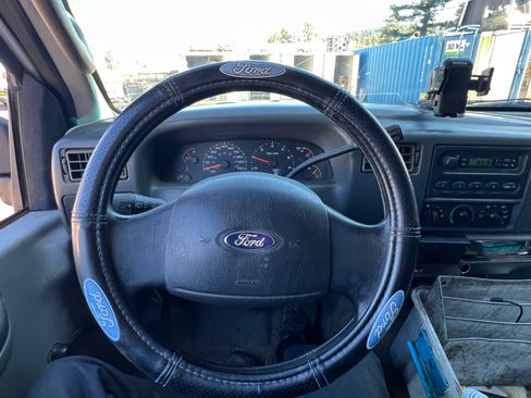 Used 2004 Ford F350 XL image 14