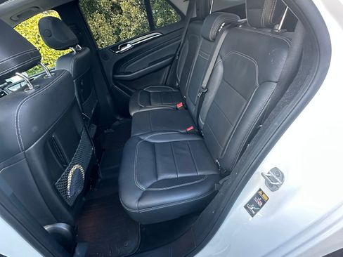 Used 2014 Mercedes-Benz ML 550 4MATIC image 22