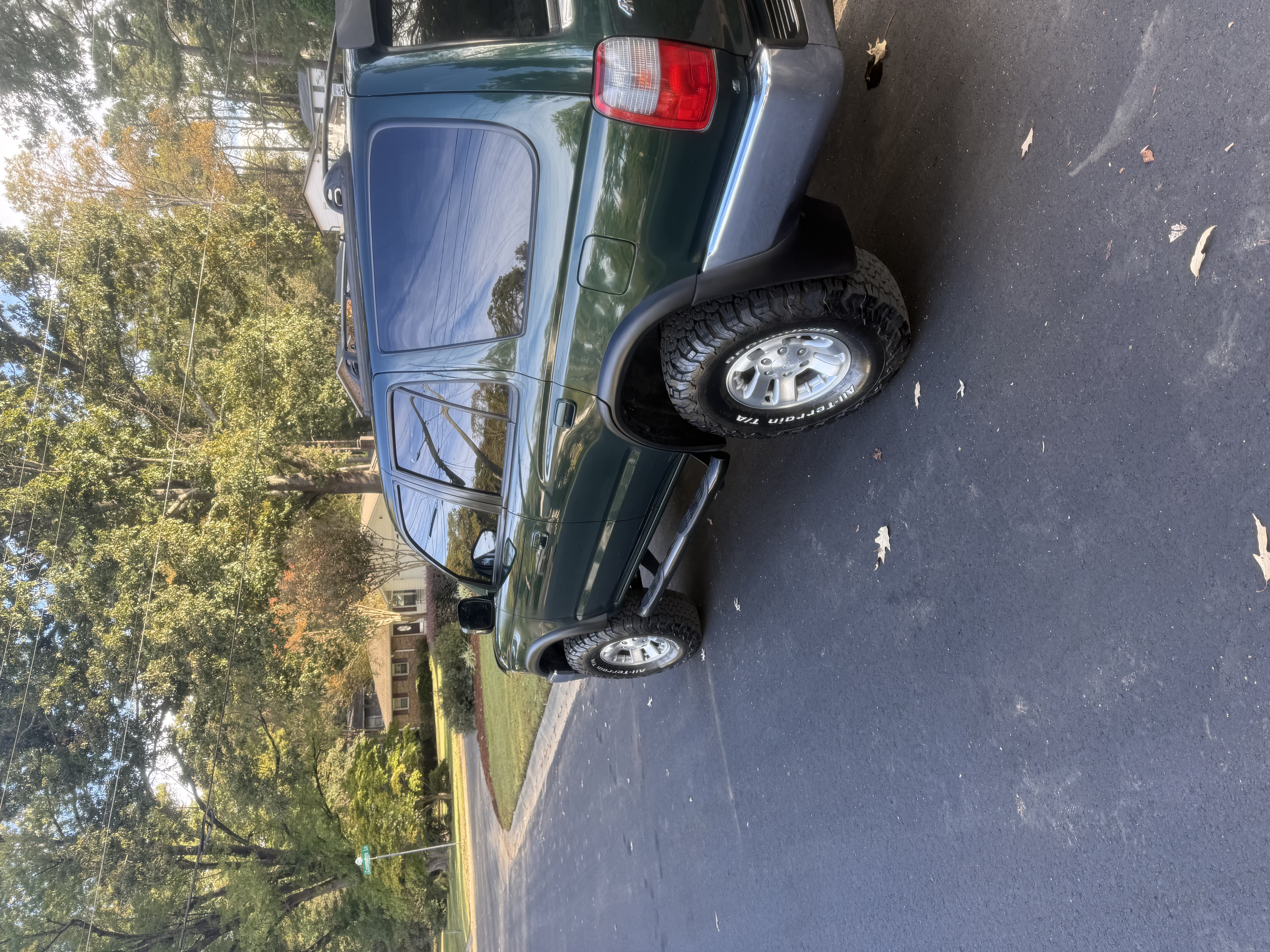 Used 2000 Toyota 4Runner SR5 RWD image 31