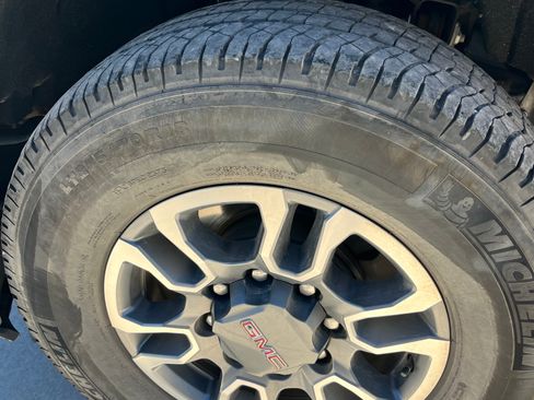 Used 2016 Chevrolet Silverado 3500 LT w/ LT Convenience Package AWD/4WD image 12