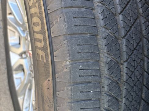 Used 2020 GMC Yukon XL SLT w/ Open Road Package image 10