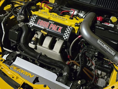 Used 2004 Dodge Neon image 16