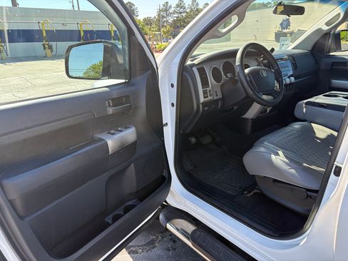 Used 2009 Toyota Tundra SR5 RWD image 11