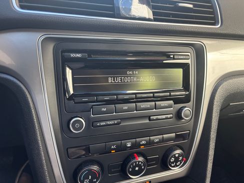 Used 2015 Volkswagen Passat 1.8T S image 10