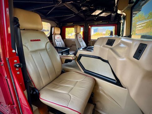Used 1997 HUMMER H1 4-Door Open Top AWD/4WD image 18