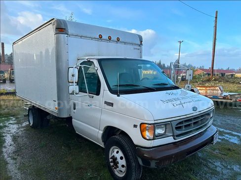 Used 2000 Ford E-350 and Econoline 350 Super Duty image 9