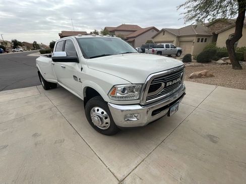 Used 2018 RAM 3500 Laramie Longhorn image 10