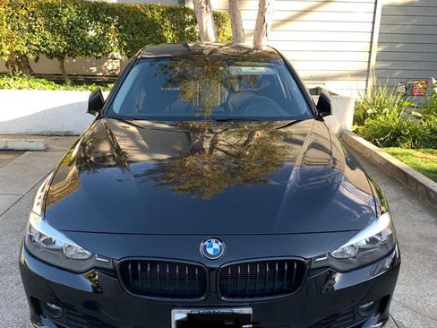 Used 2015 BMW 328i xDrive Sedan AWD/4WD image 2