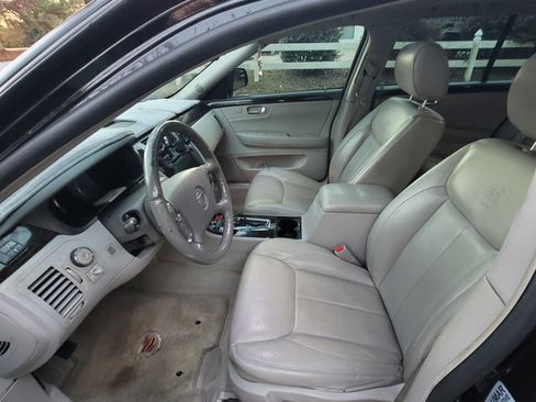 Used 2008 Cadillac DTS w/ Sun And Navigation Package image 8