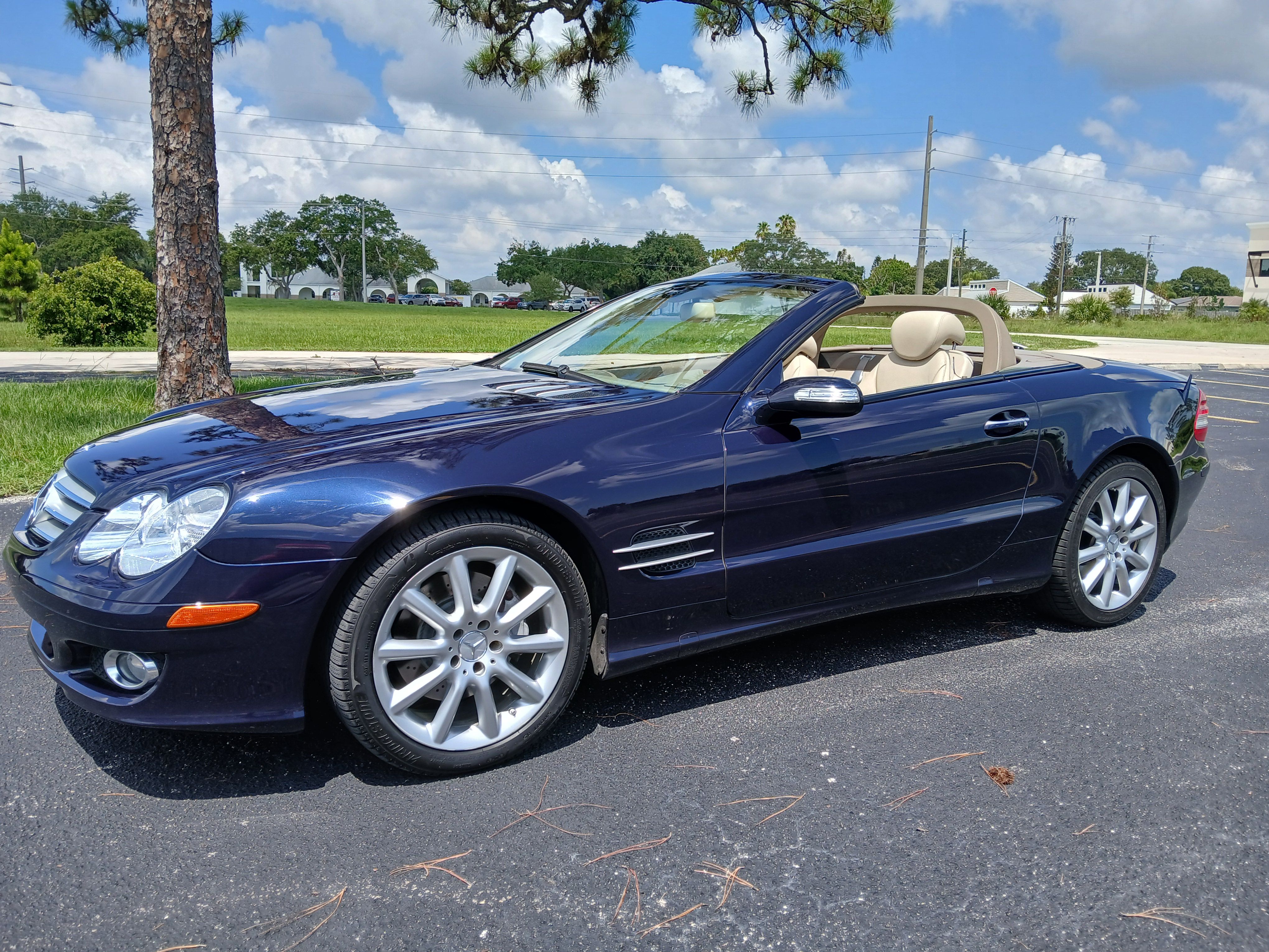 Used 2007 Mercedes-Benz SL 550 w/ Premium Pkg I image 1
