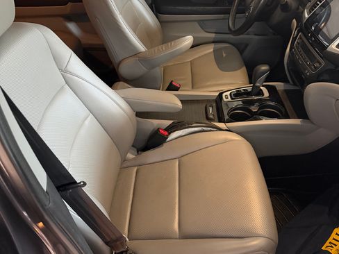 Used 2017 Honda Ridgeline RTL-E image 12