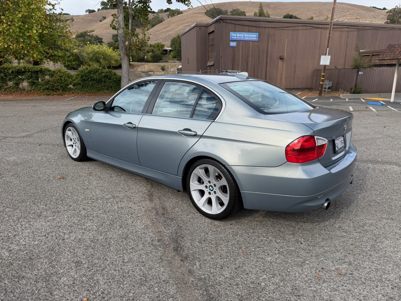 Used 2007 BMW 335i Sedan RWD image 4