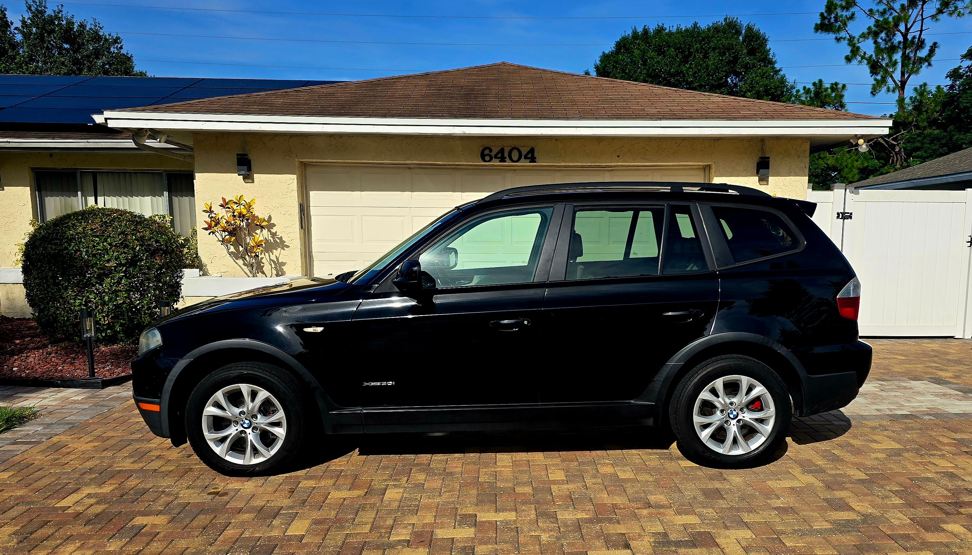 Used 2010 BMW X3 xDrive30i AWD/4WD image 1