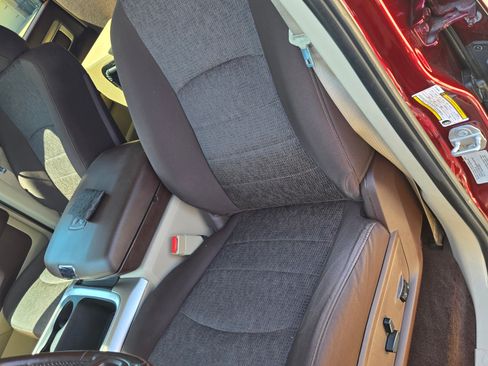 Used 2016 RAM 1500 Lone Star image 13