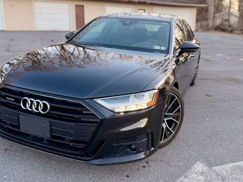 Used 2020 Audi A8 L 4.0T w/ Sport Plus Package image 4