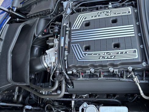 Used 2019 Chevrolet Corvette Z06 image 18