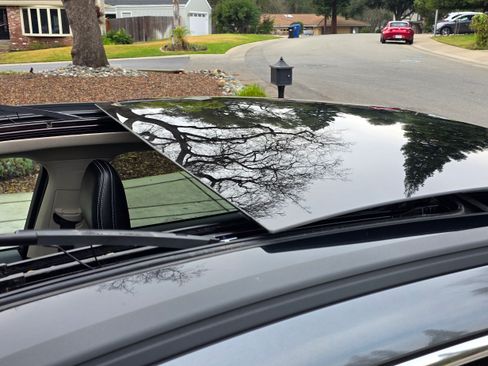 Used 2020 Ford Escape Titanium w/ Titanium Premium Package 2.0 image 26