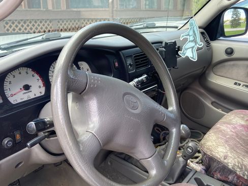 Used 2002 Toyota Tacoma 4x4 Xtracab V6 image 4