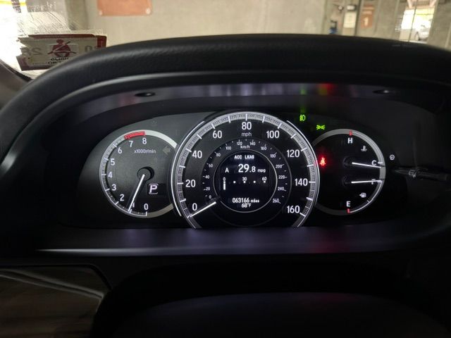 Used 2017 Honda Accord Touring image 18