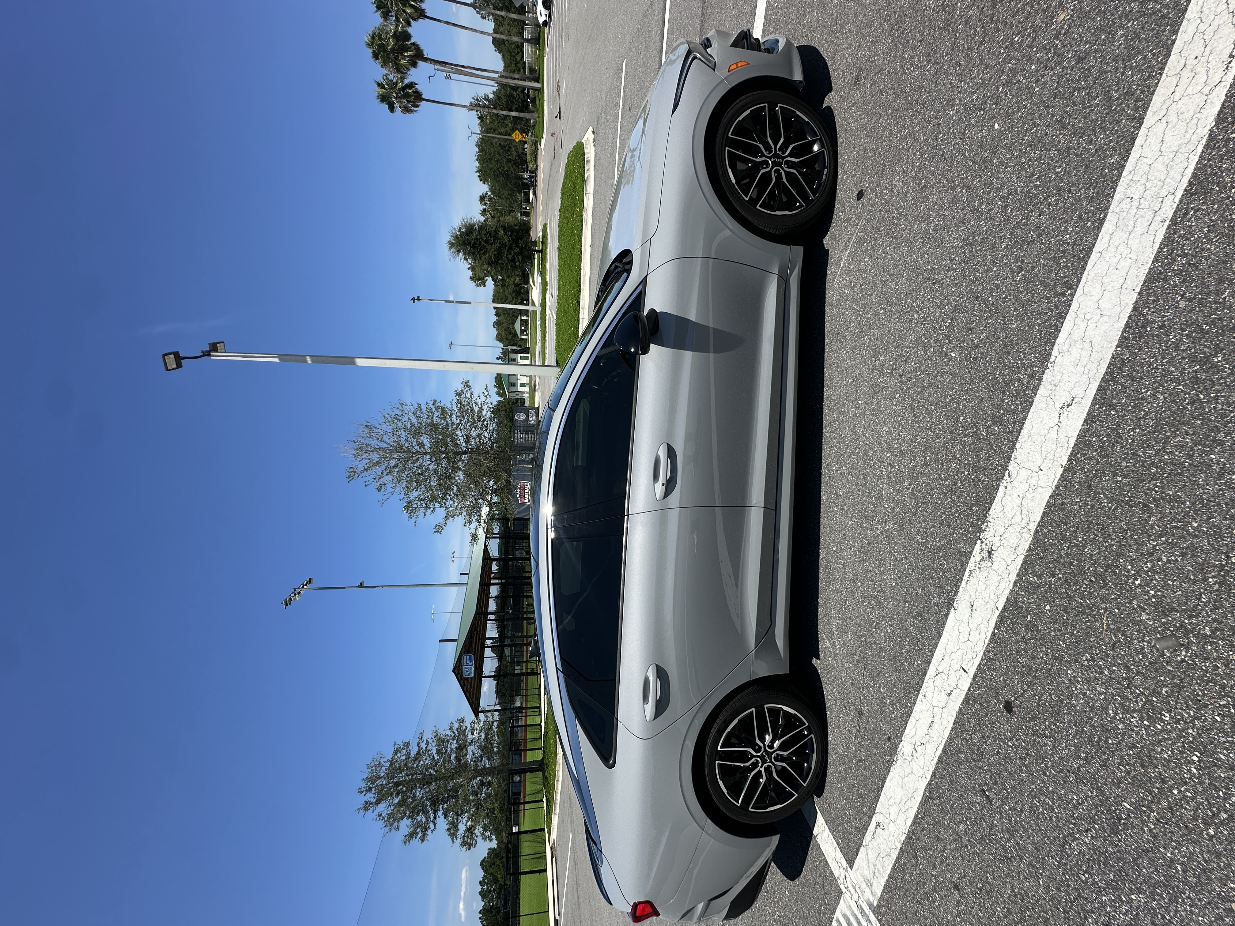 Used 2022 Kia K5 GT FWD image 5