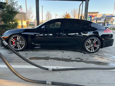 Used 2016 Porsche Panamera GTS image 6