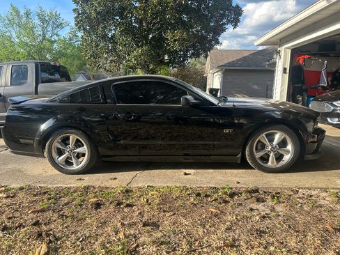 Used 2006 Ford Mustang GT Premium image 13