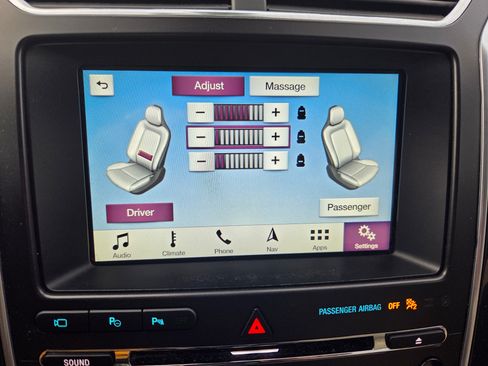 Used 2017 Ford Explorer Platinum image 10