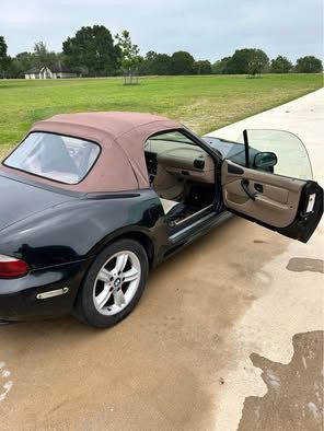 Used 2001 BMW Z3 2.5i RWD image 12