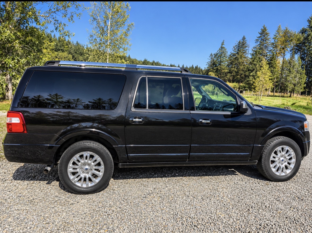 Used 2014 Ford Expedition Max Limited w/ Equipment Group 301A AWD/4WD image 1