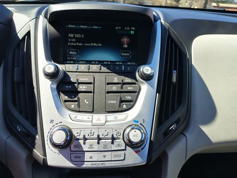 Used 2014 Chevrolet Equinox LT w/ Driver Convenience Package image 11