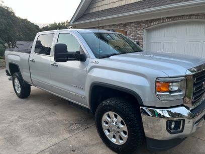 Used 2015 GMC Sierra 2500 SLT w/ Duramax Plus Package