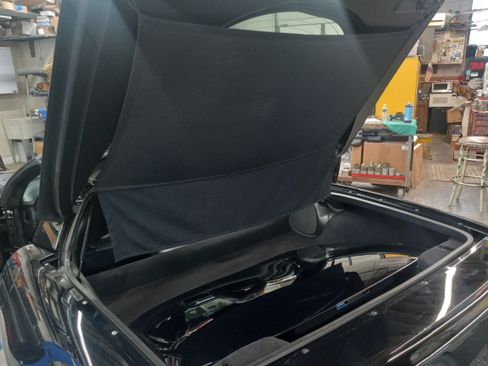 Used 1998 Chevrolet Corvette Coupe w/ Roof Pkg image 14