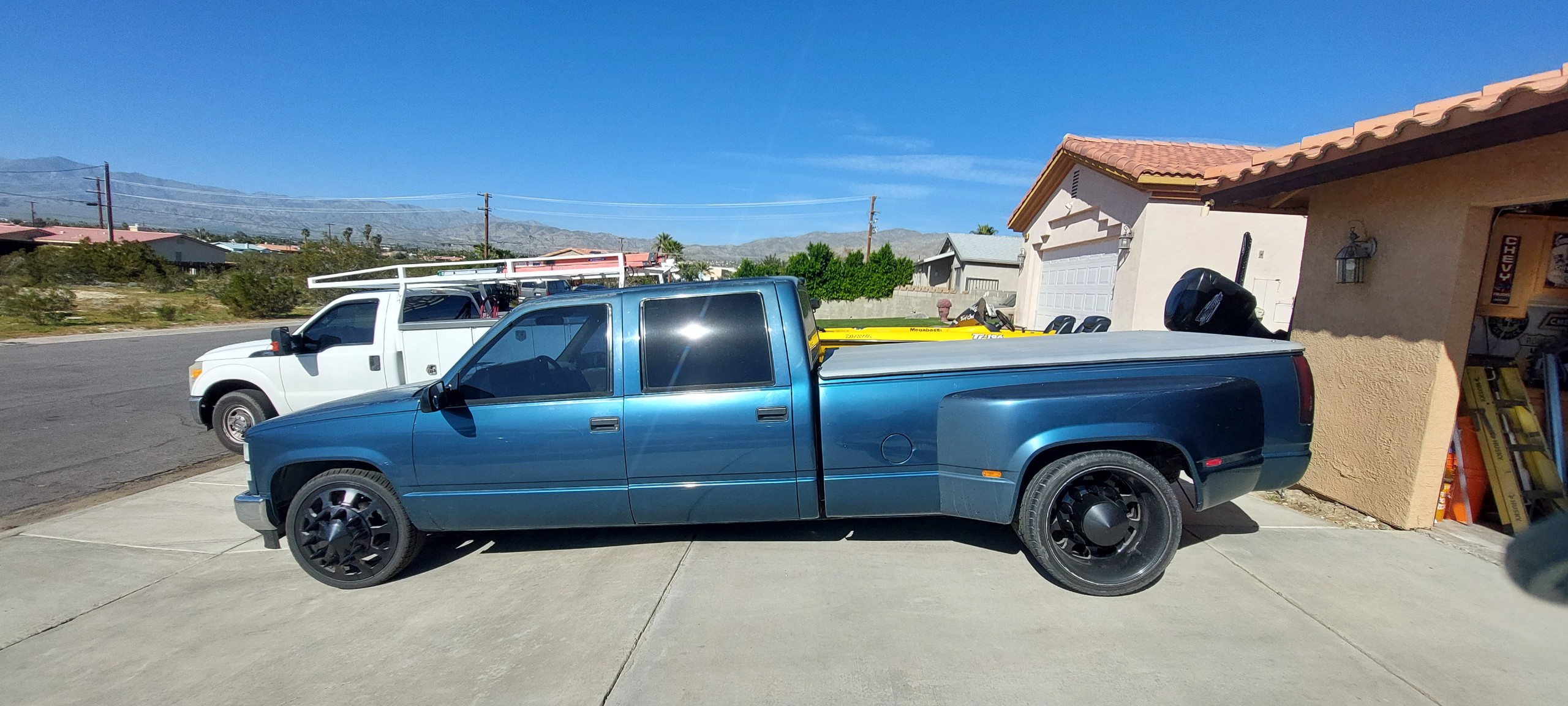 Used 1994 GMC Sierra 3500 2WD Crew Cab image 8
