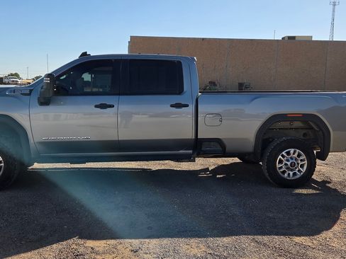 Used 2024 GMC Sierra 2500 Pro w/ 1SA Pro Safety Plus Package image 10