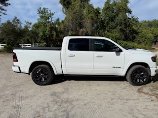 Used 2022 RAM 1500 Limited w/ Night Edition AWD/4WD image 4
