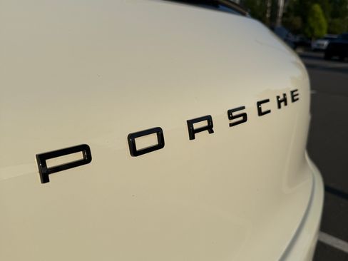 Used 2015 Porsche Macan S AWD/4WD image 8