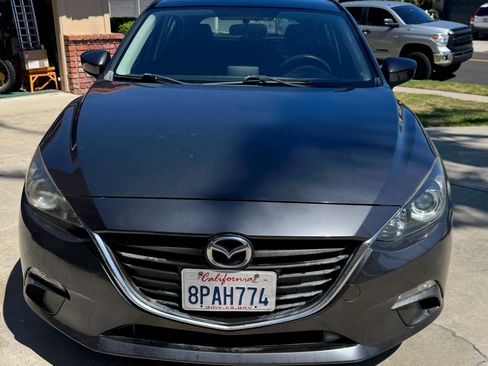 Used 2015 MAZDA MAZDA3 i Sport image 1