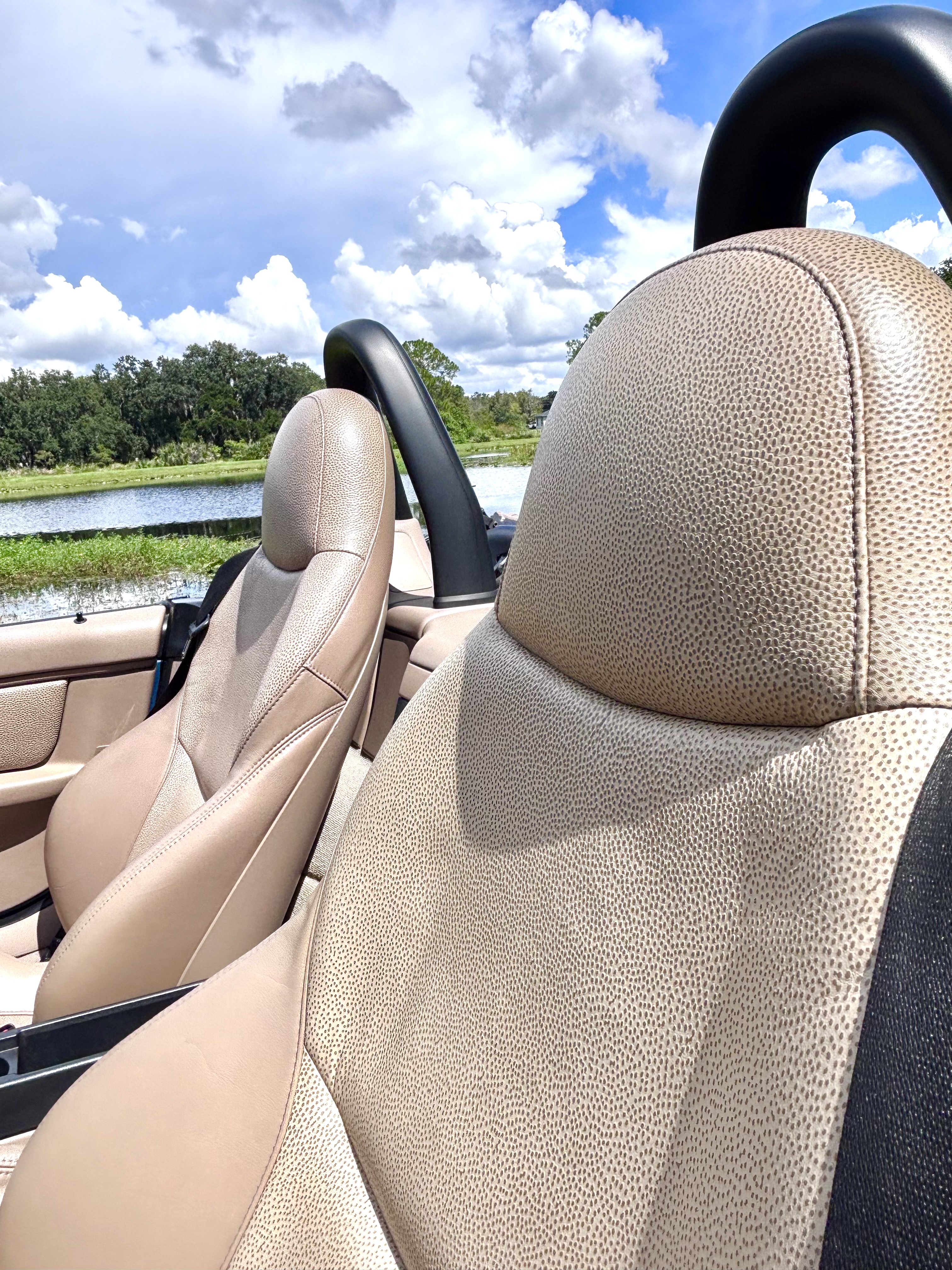 Used 2001 BMW Z3 2.5i RWD image 14