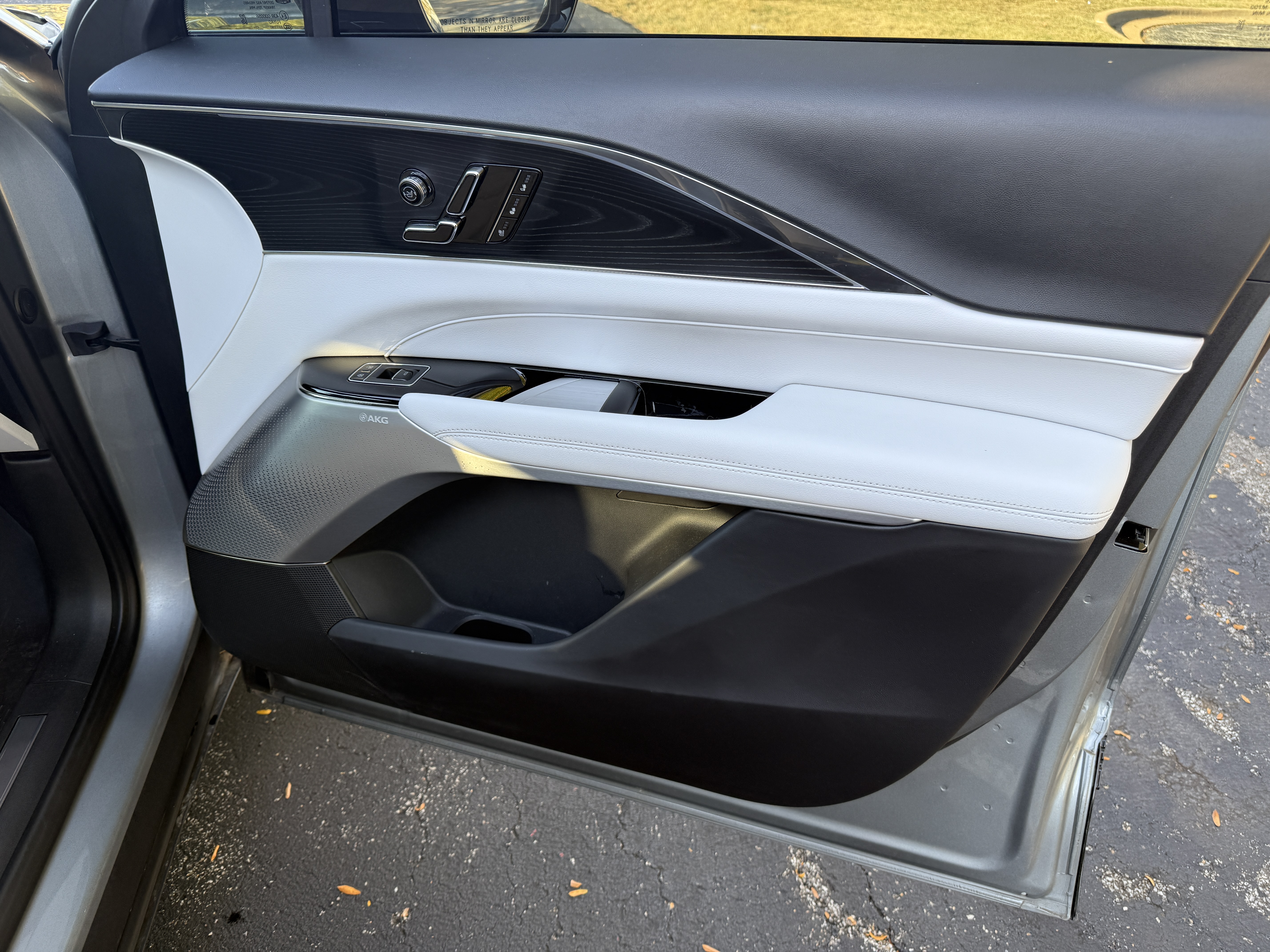 Used 2024 Cadillac Lyriq Sport w/ LPO, Floor Liner Package AWD/4WD image 12