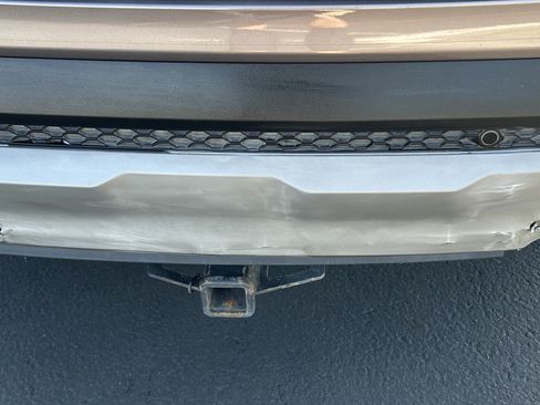 Used 2019 Hyundai Santa Fe Limited image 17