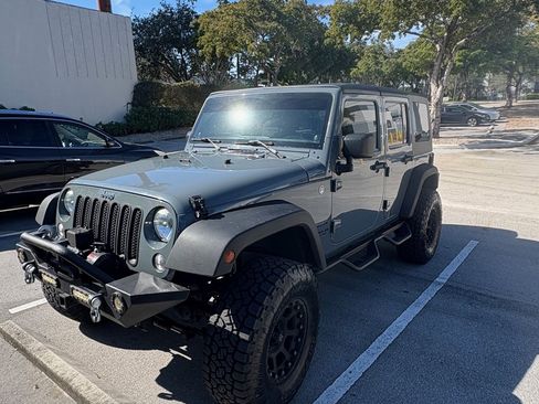 Used 2014 Jeep Wrangler Unlimited Sport image 5