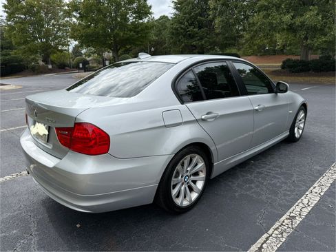 Used 2011 BMW 328i Sedan image 6